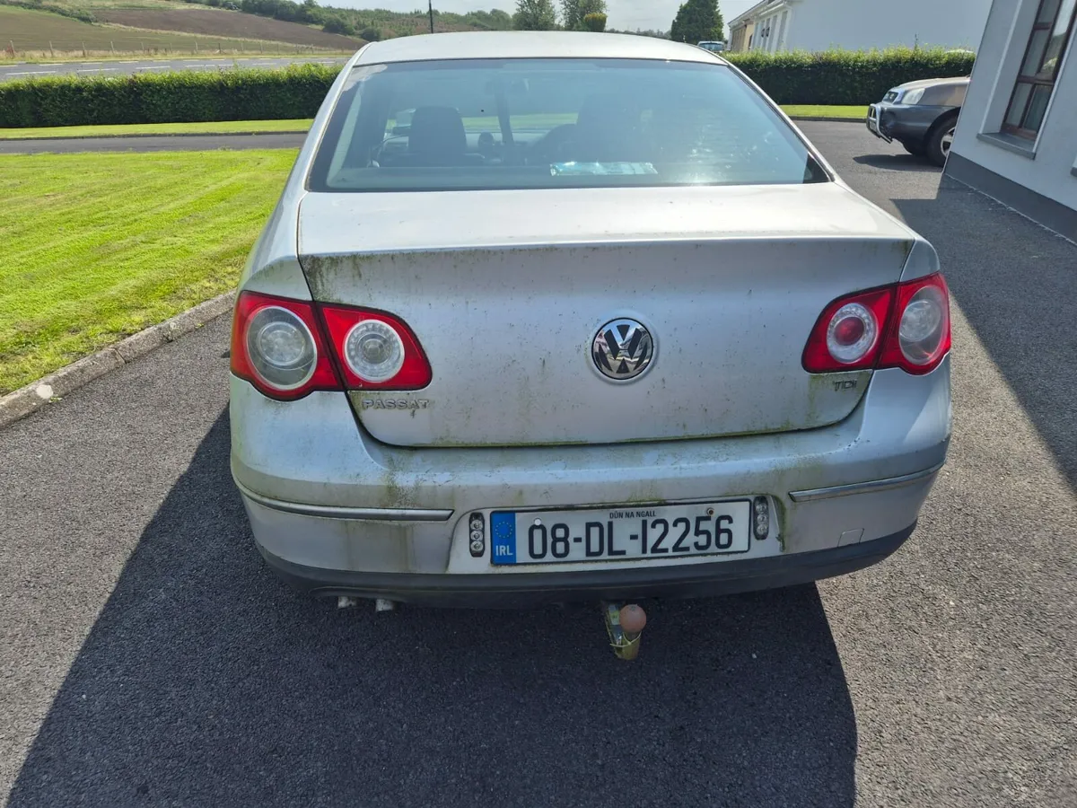 Passat for part or repair - Image 2