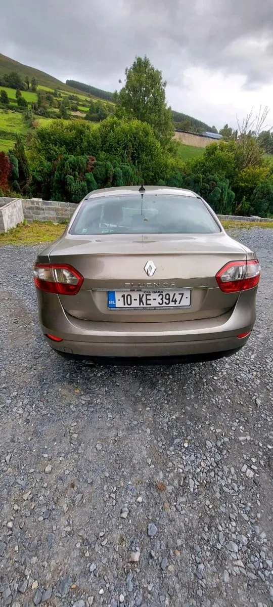 Renault fluence 2010 New nct Read description - Image 2