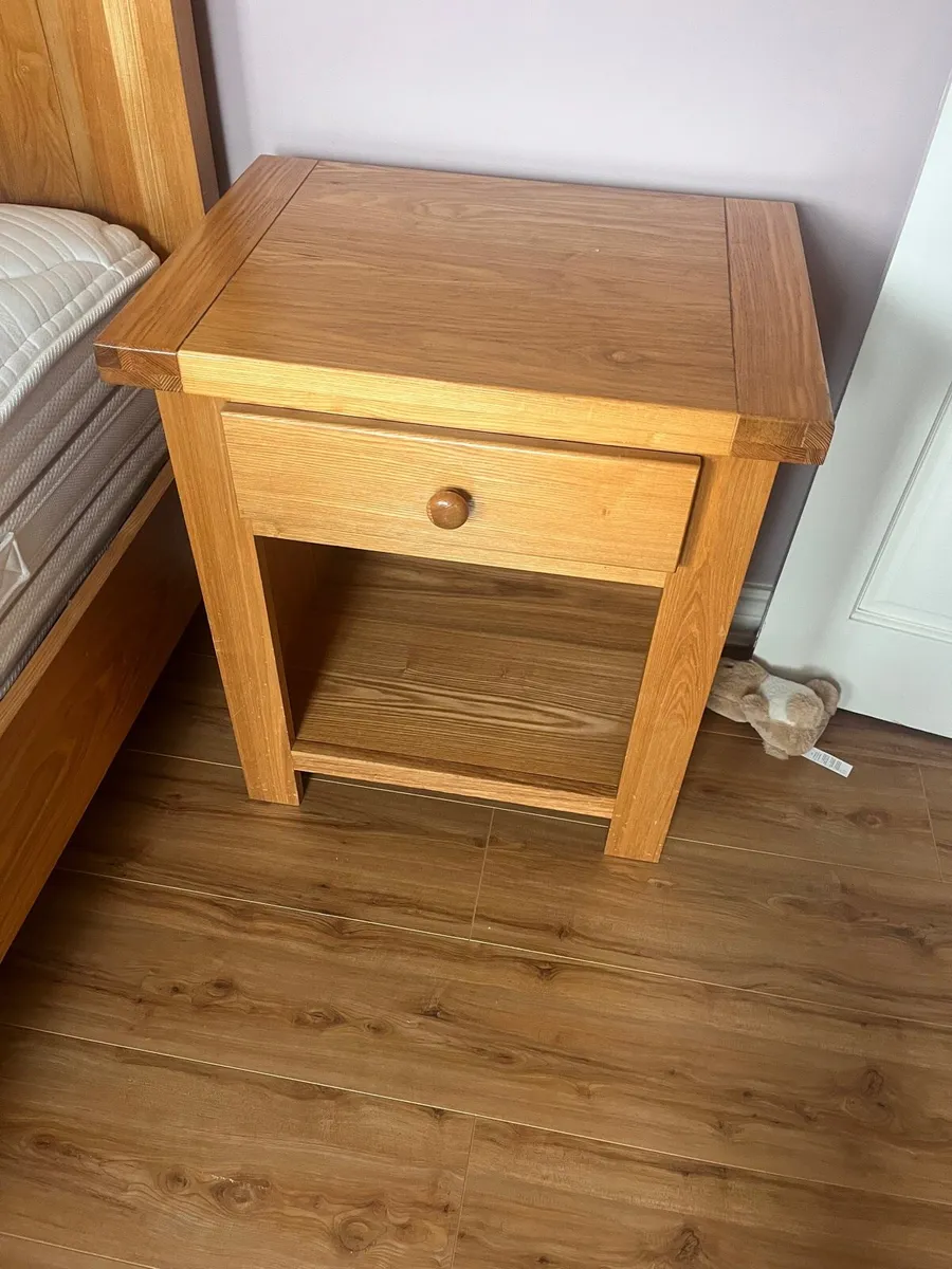 2 solid oak lockers - Image 3