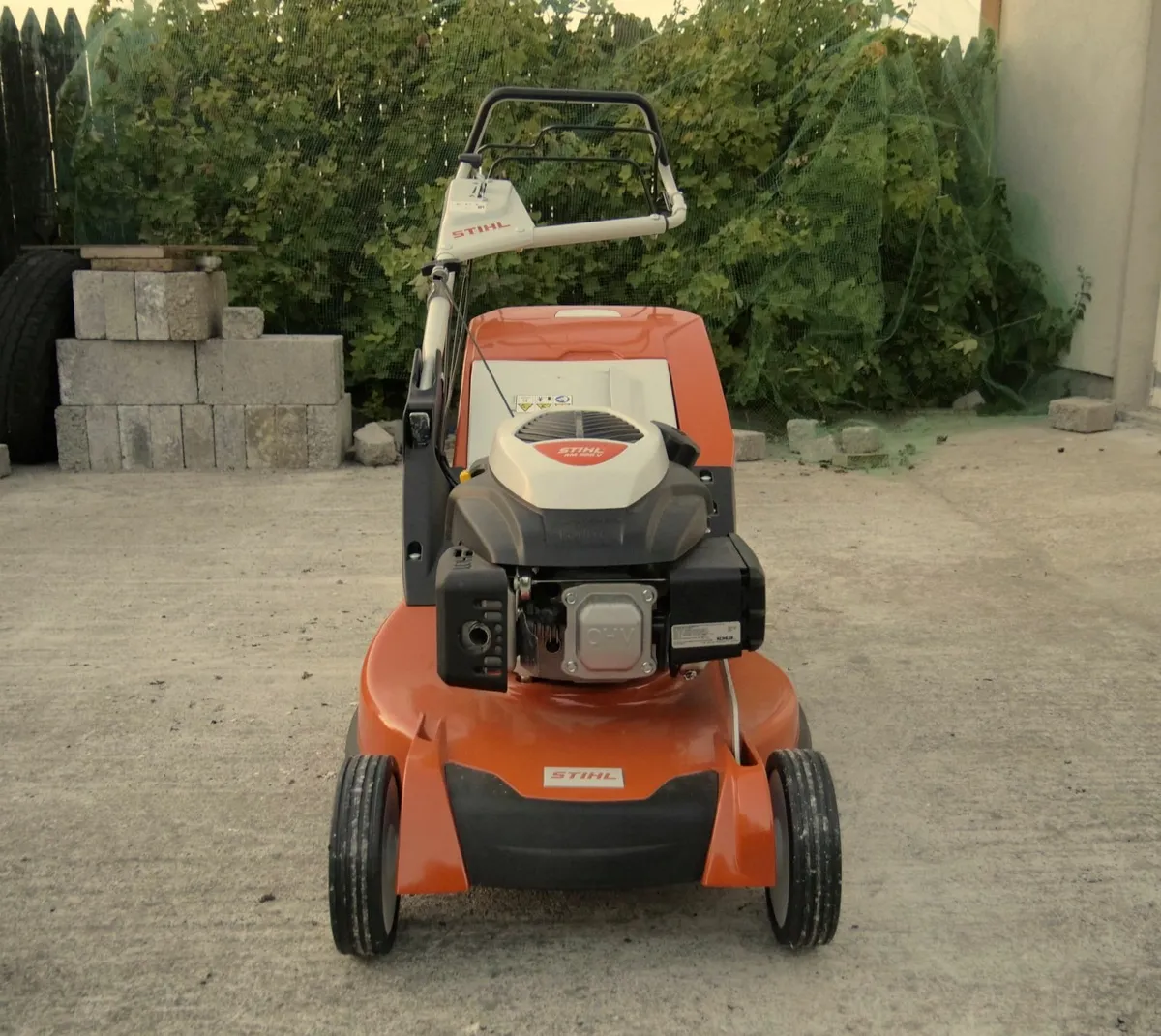 Lawnmower (BRAND NEW) - Image 3