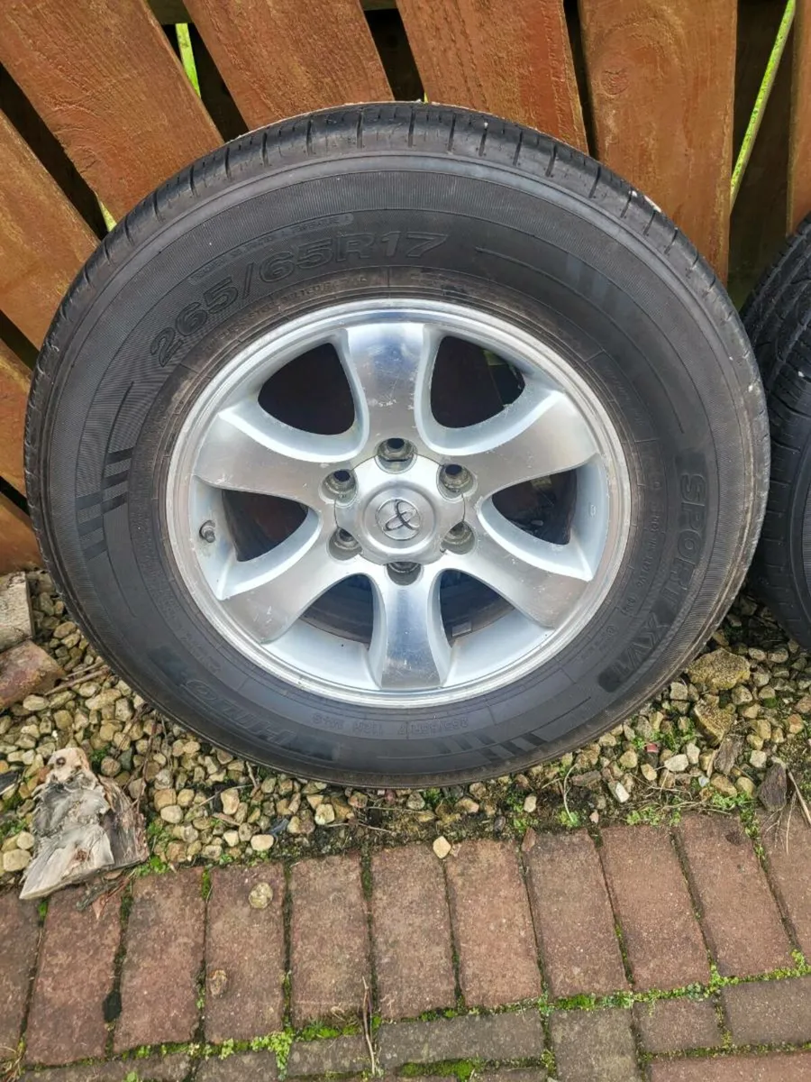 Set of Toyota Land Cruiser Wheels and Tyres - Image 2