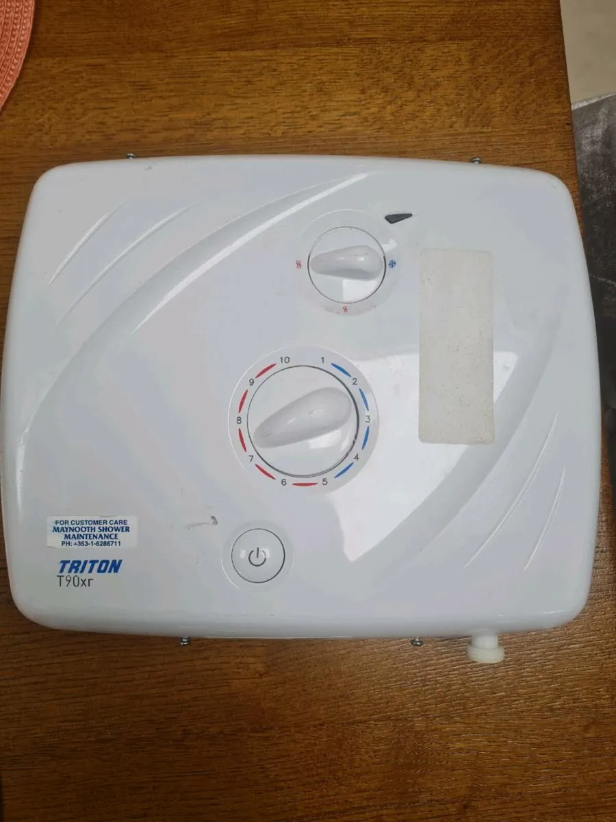 Triton shower