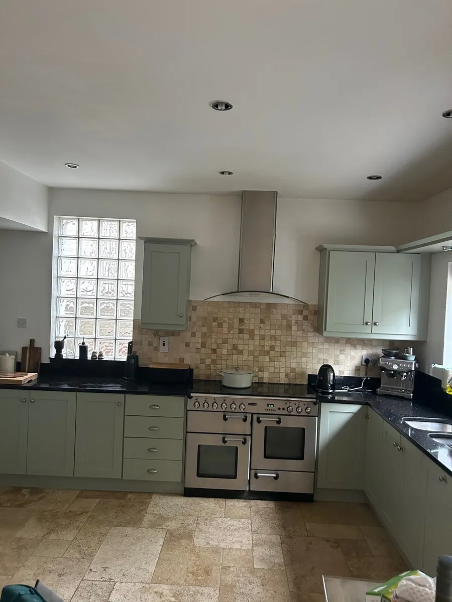 Kitchen - Image 4