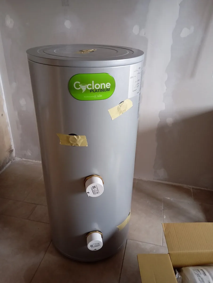 Unvented hot water cylinder - Image 4