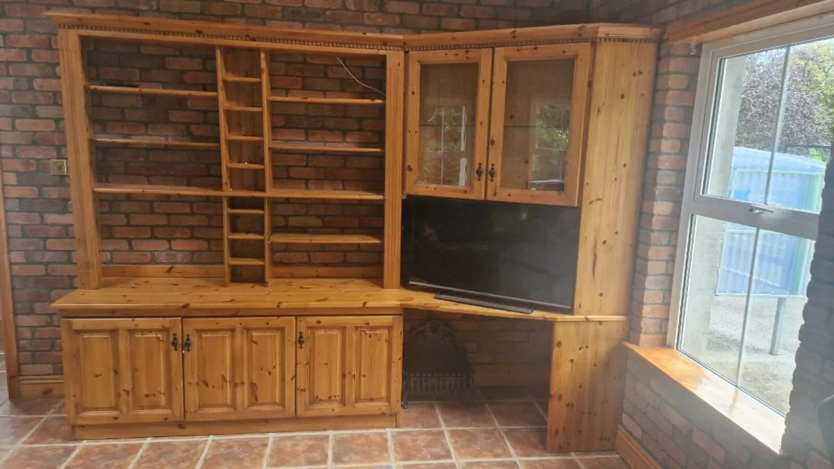 TV unit shelving, storage - Image 2
