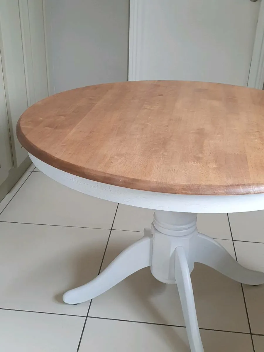 Solid 0ak kitchen dining table - Image 2