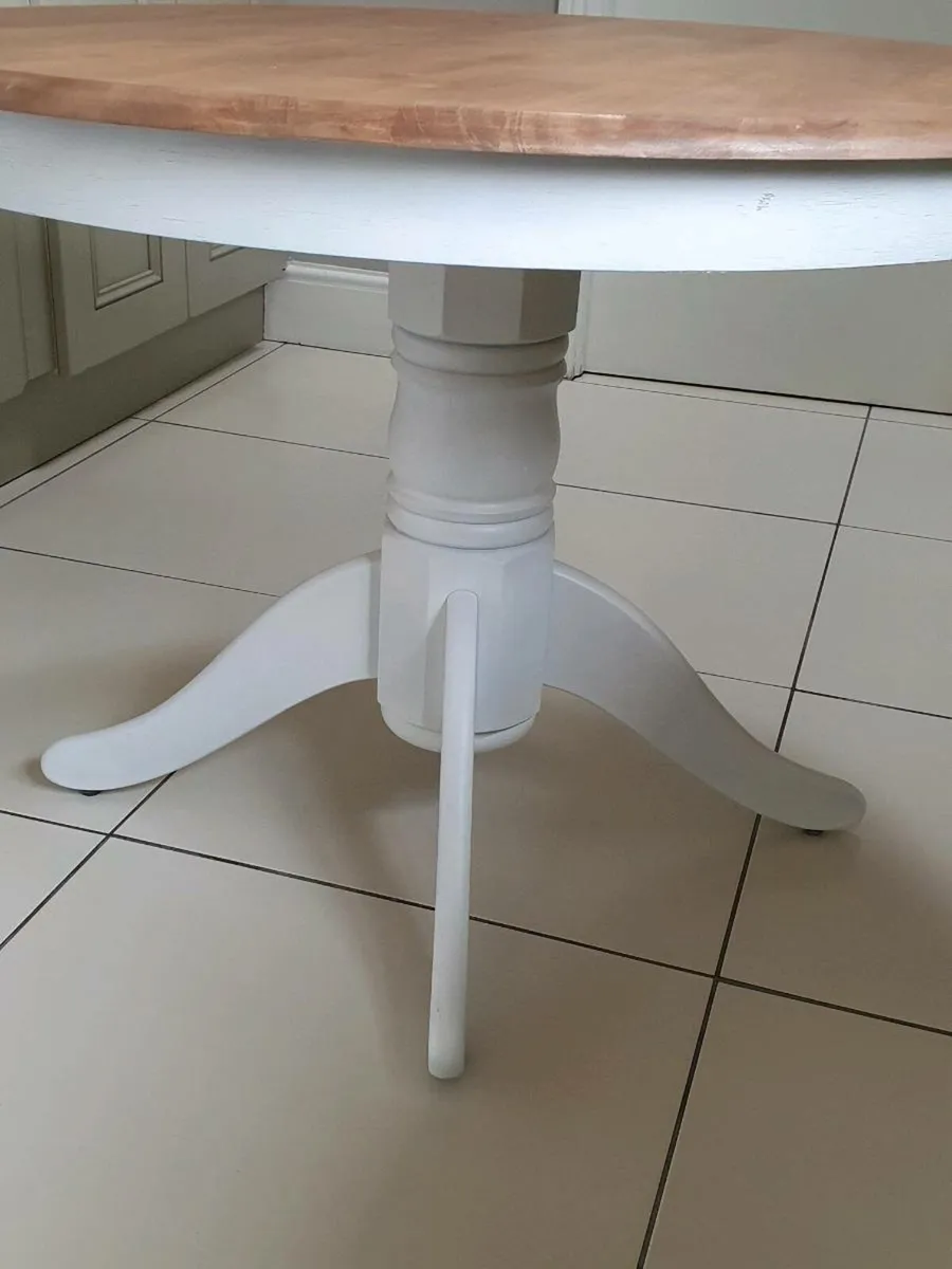 Solid 0ak kitchen dining table - Image 4