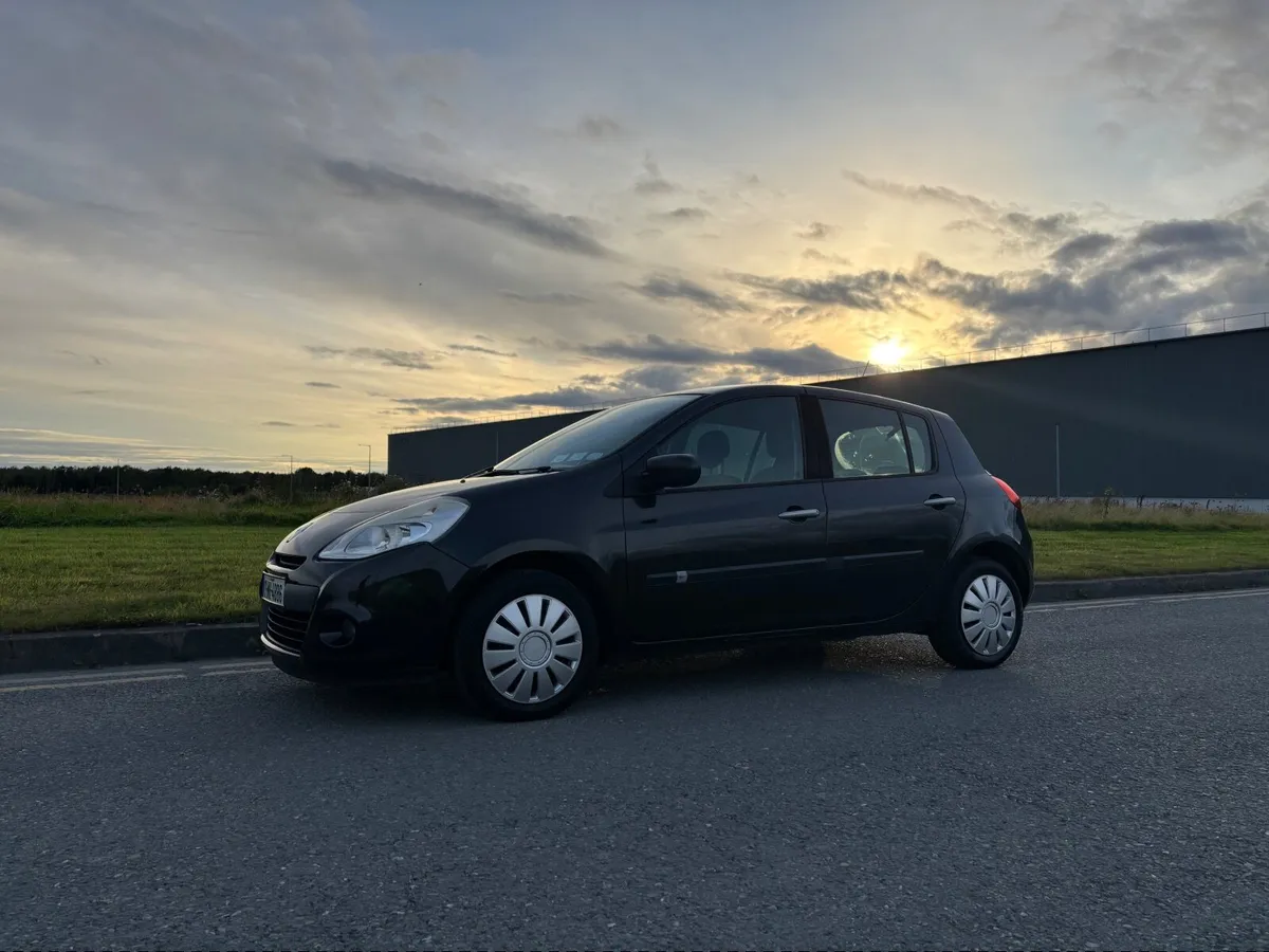 Renault Clio 2011 - Image 4