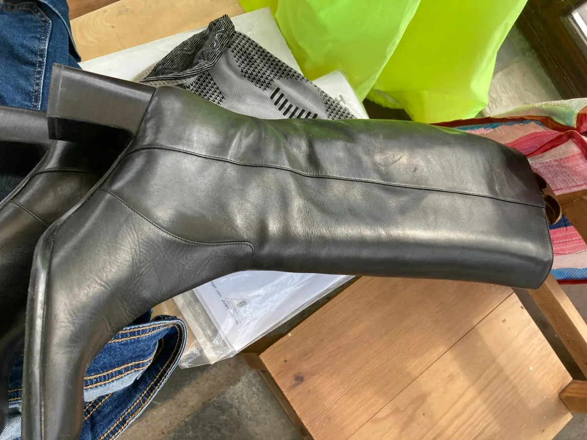 Ladies knee high leather boots - BALLY, Italy - Image 3