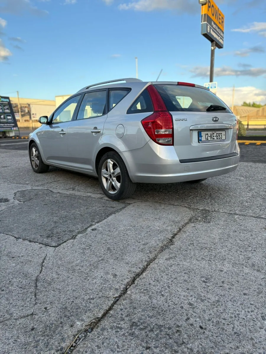 2012 Kia ceed 1.6 Diesel - Image 3
