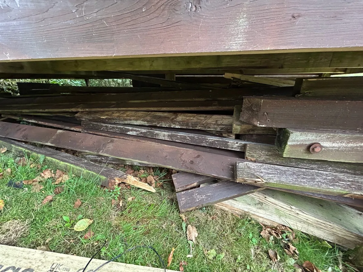 Free Wood - Image 3