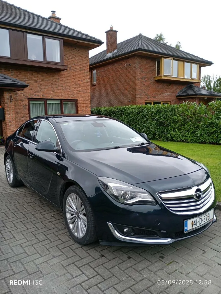 Opel insignia 2014 (low milage) - Image 1