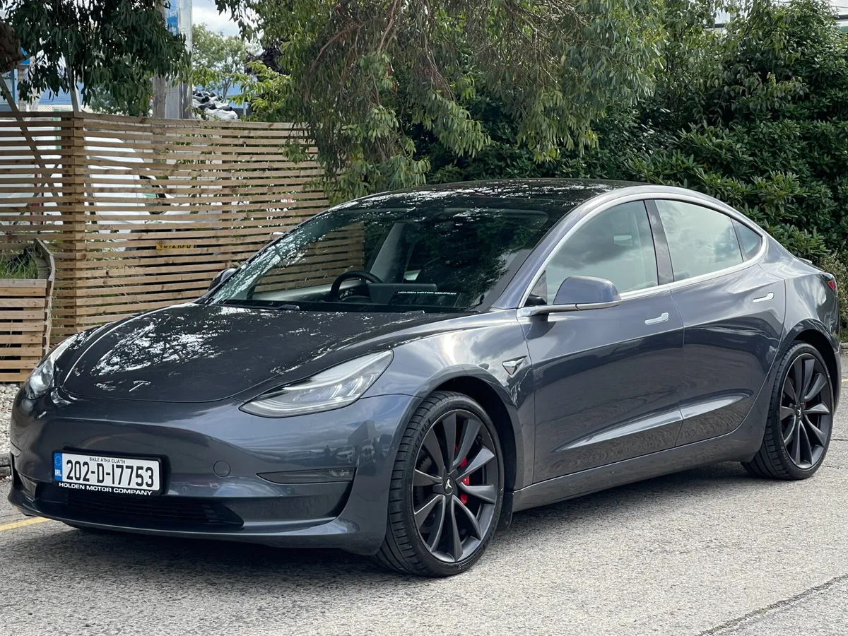 2020 Tesla Model 3..DUAL MOTOR+AWD..PAN ROOF - Image 2