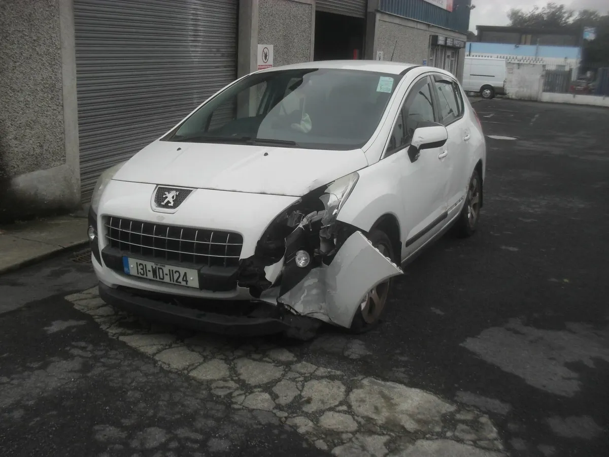 car - Image 2