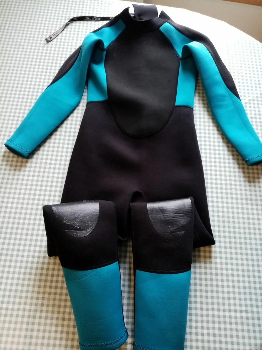 Crane Wetsuits - boys 9-10 years & girls 11-12 - Image 1