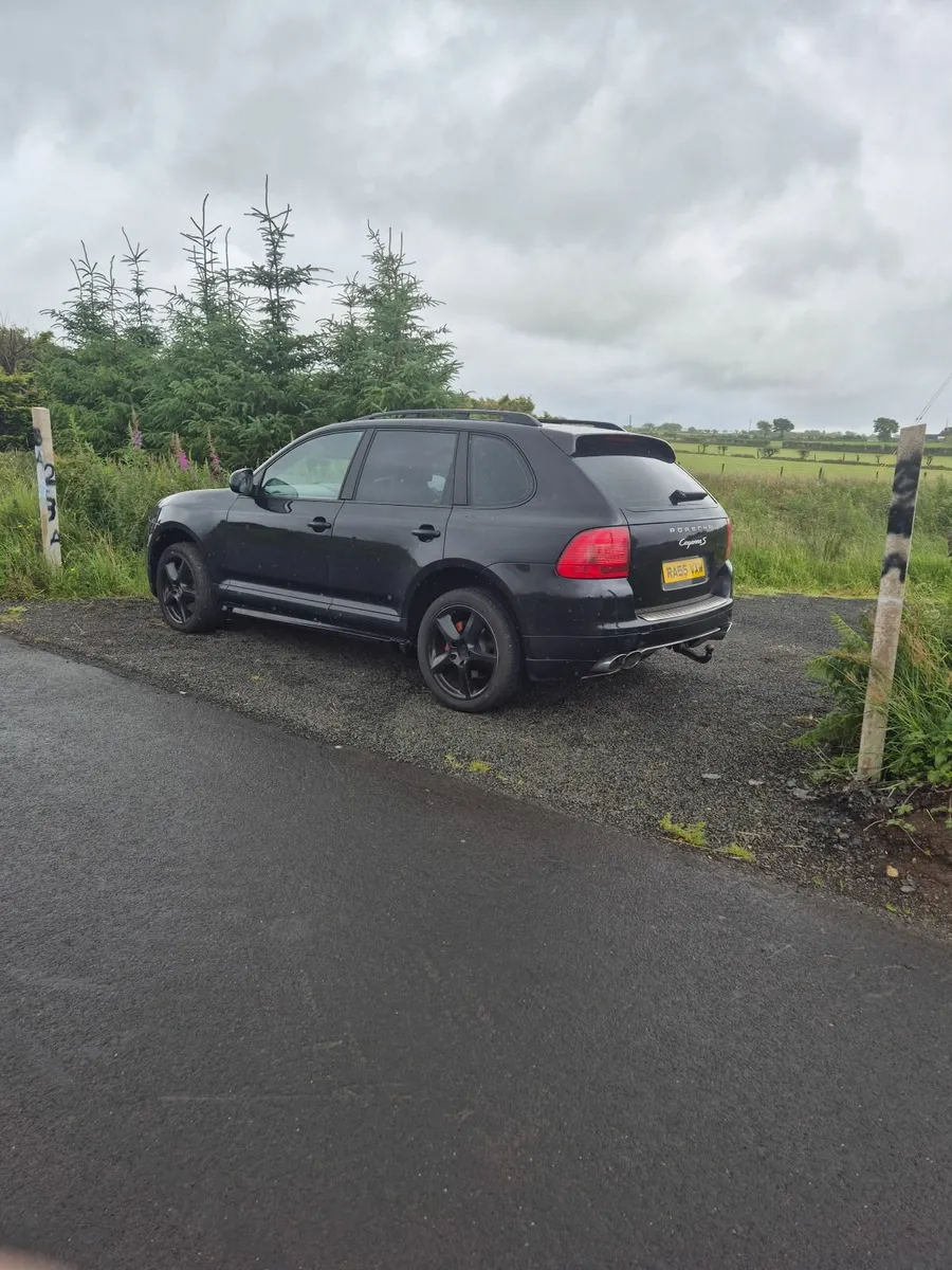 Porsche Cayenne 2005 - Image 3
