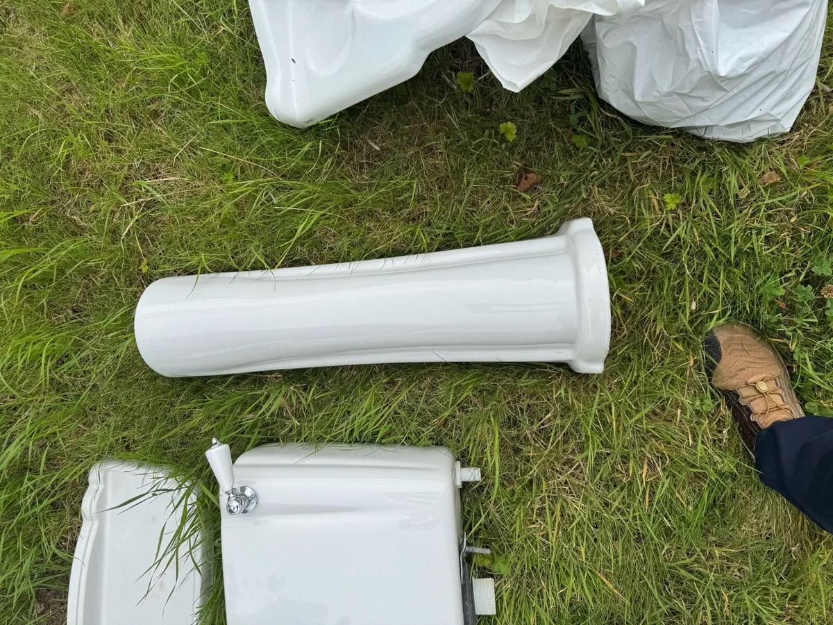 Toilet sink and shower tray - Image 4