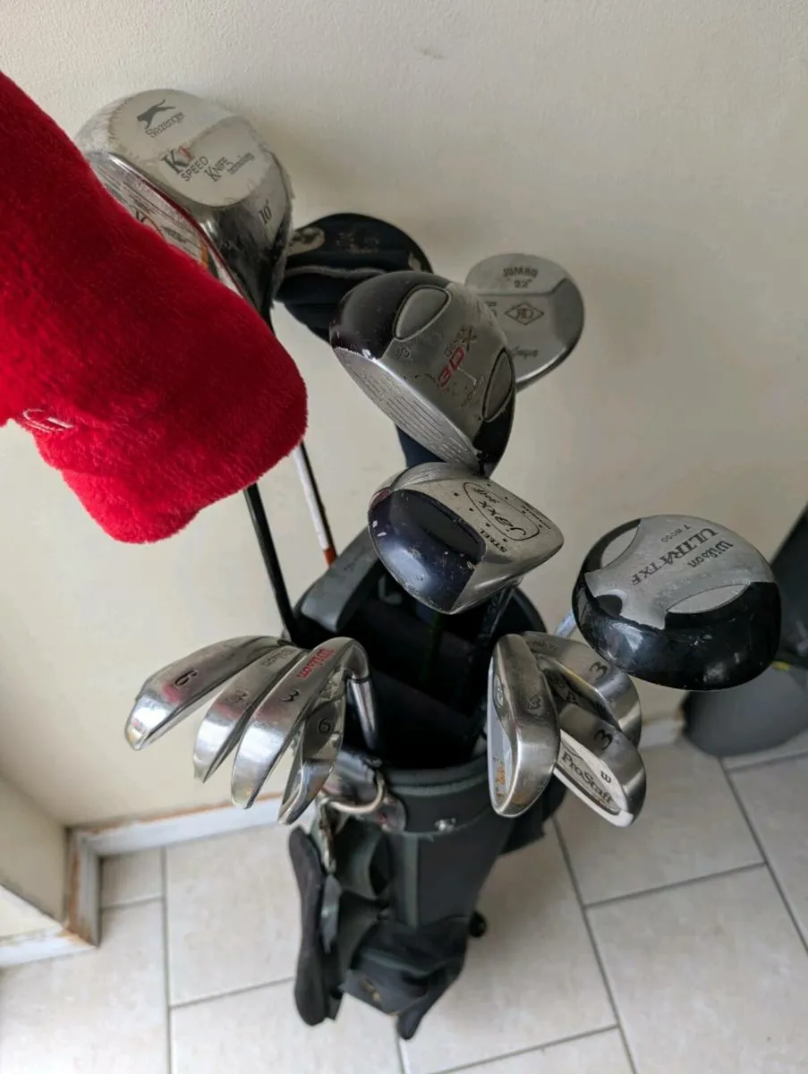 Selection of left handed Golf clubs - Image 3