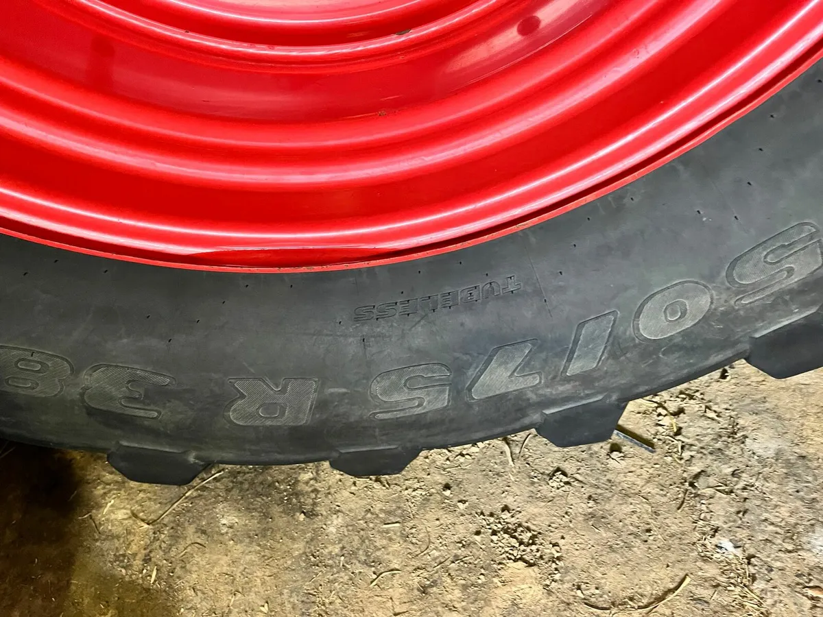 Tractor tyres - Image 2