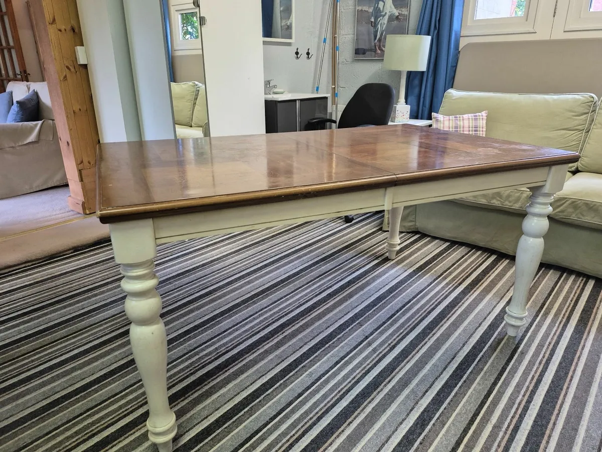 kitchen table - Image 1