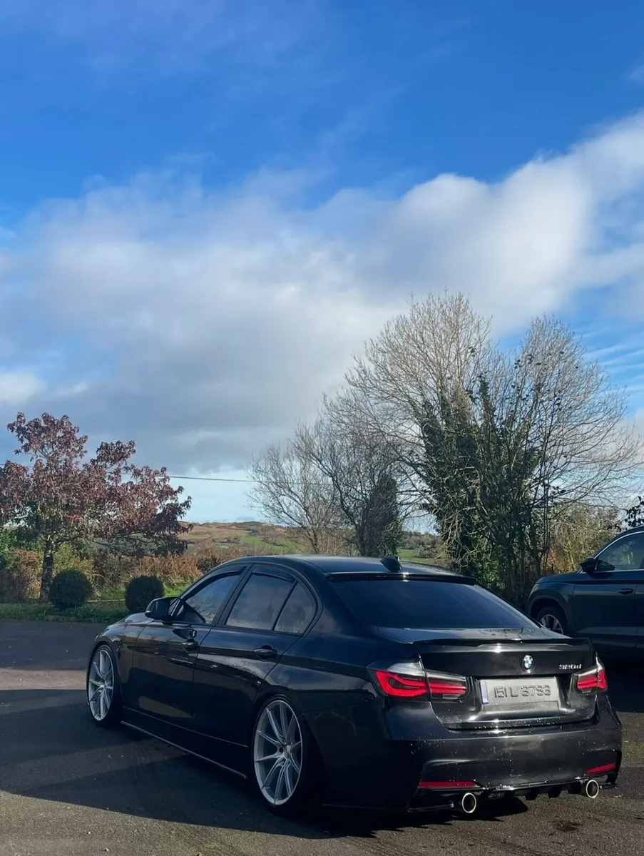 BMW f30 - Image 2