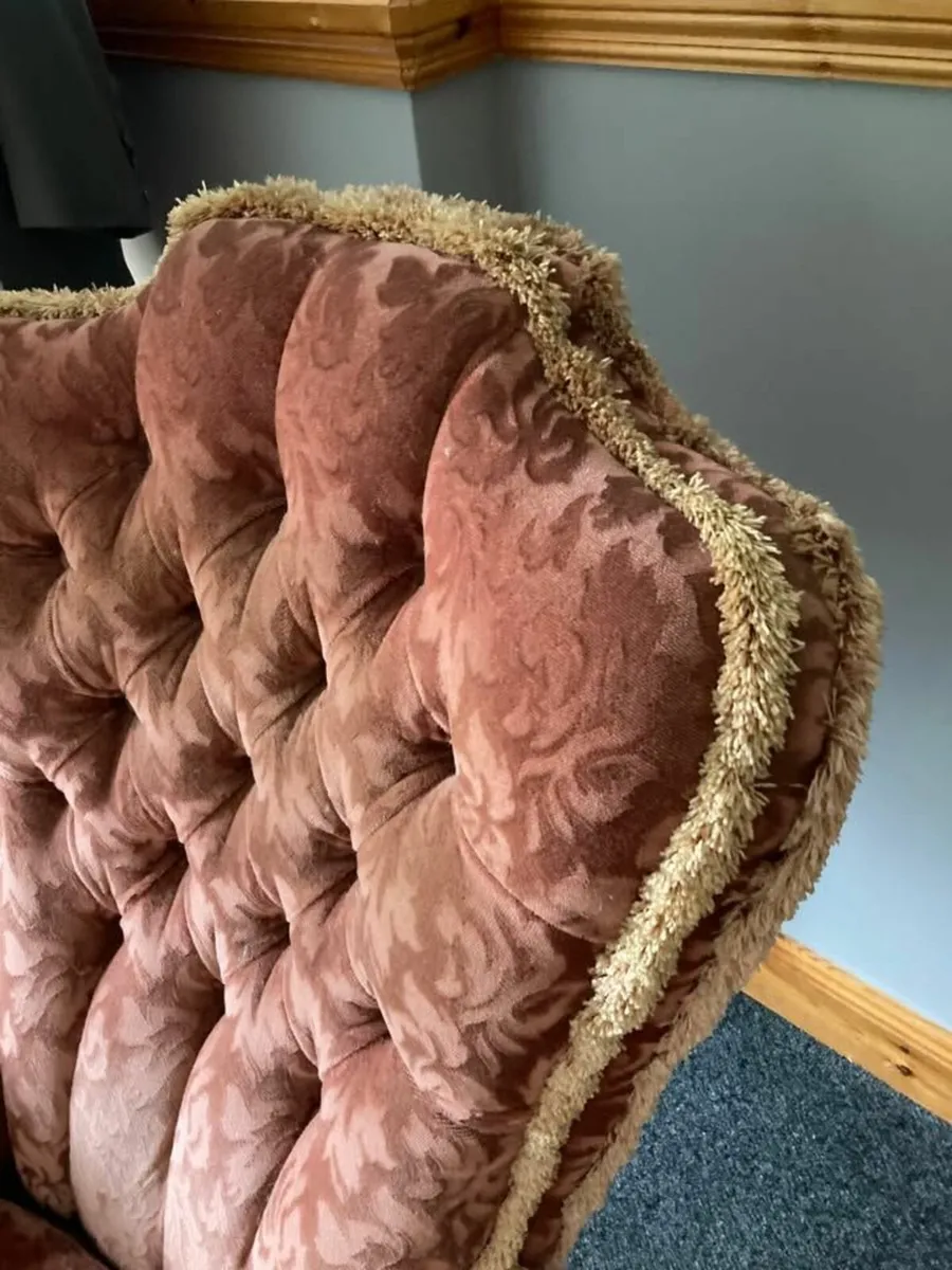 Two matching Antique salon Chairs - Image 4
