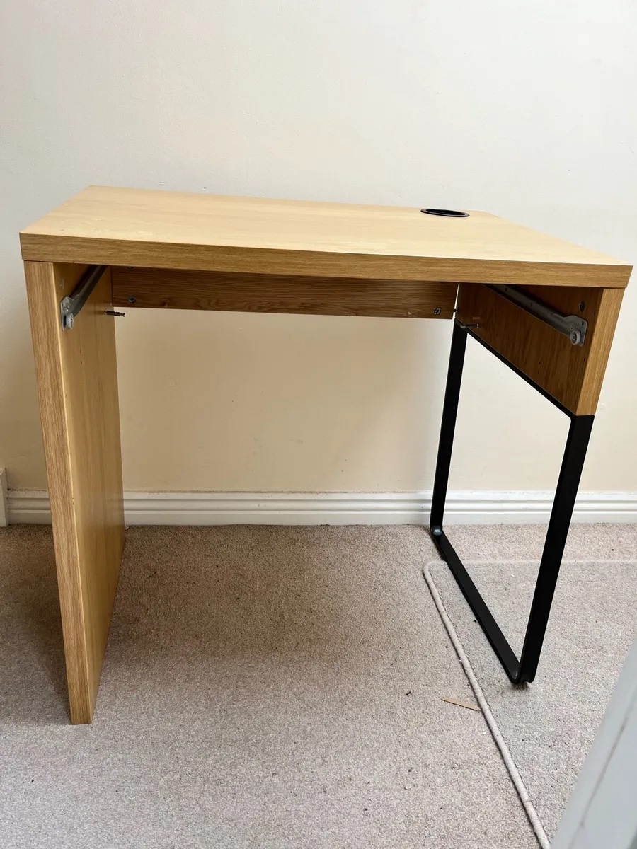 Desk - Image 1