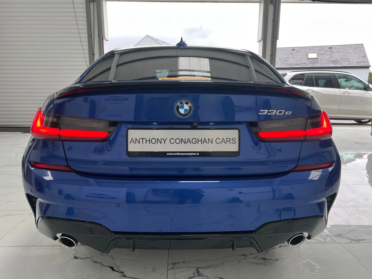 BMW 3-Series 2020 330E MSPORT - Image 4