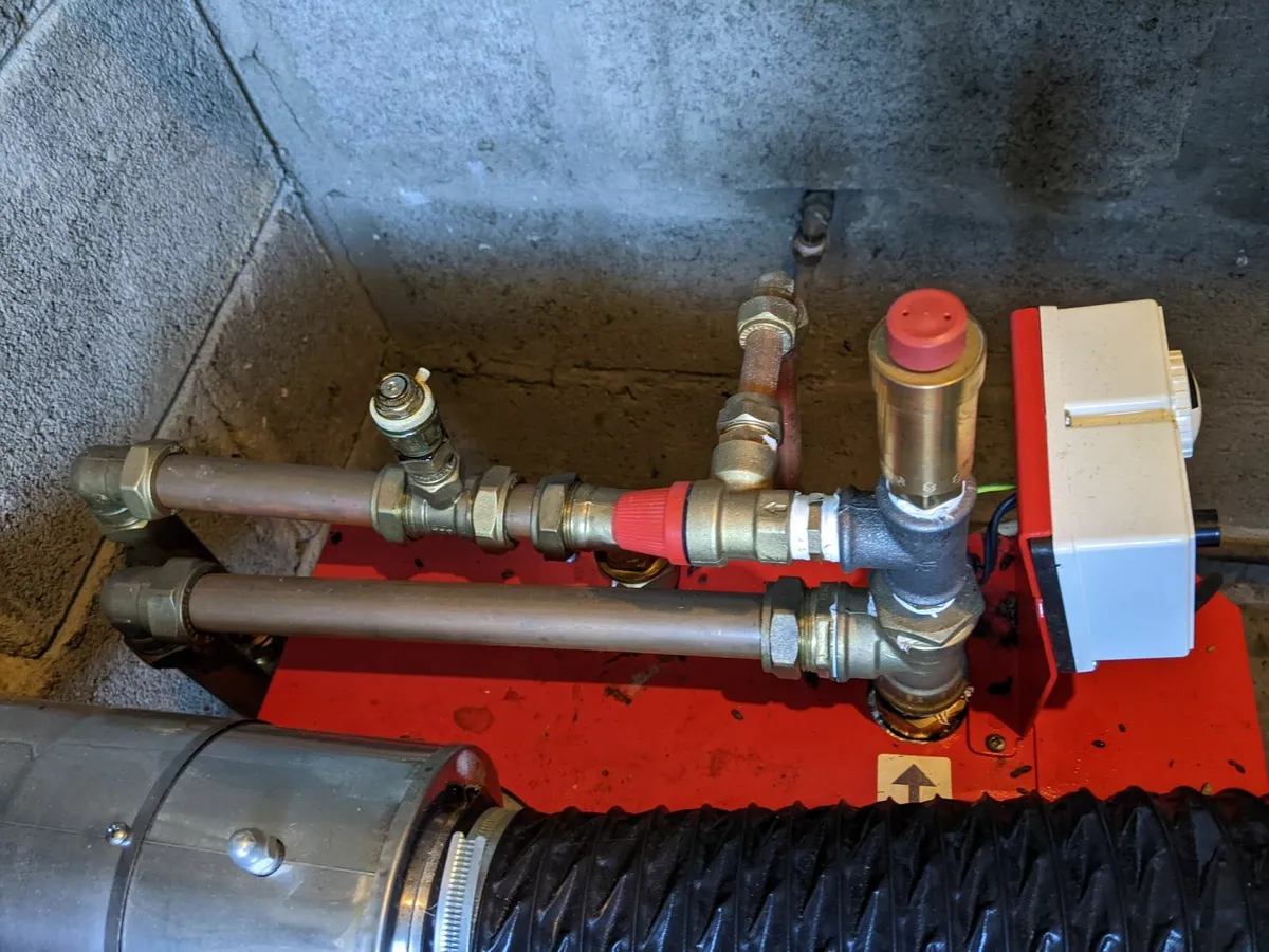 Condensing oil boiler - Image 4