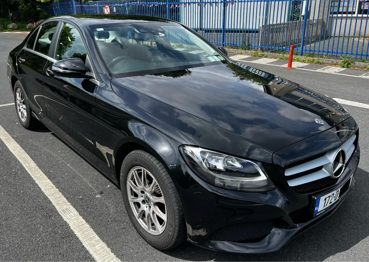 2017 Mercedes Benz C Class Manual 59K - Image 3