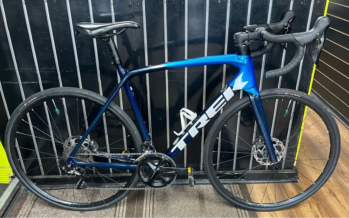Trek Carbon bike for sale - Image 1
