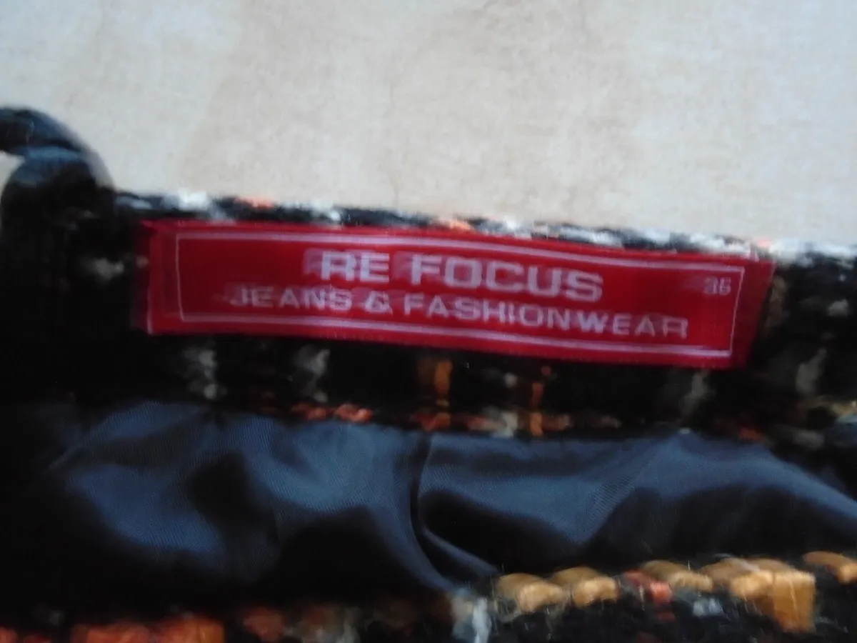 Ladies tweed skirt,Size 10, Skirt - Image 2