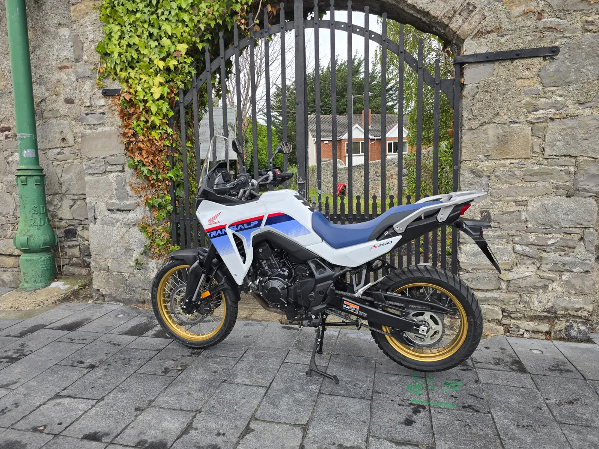 2025 HONDA XL750 TRANSALP MOTO4U - Image 4