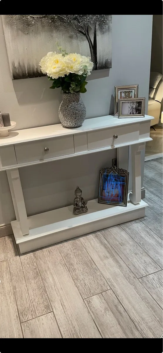 Console table - Image 2