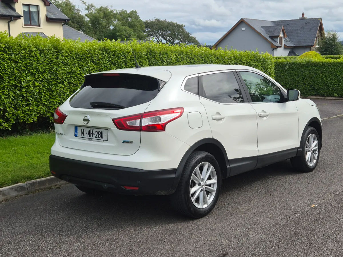 Nissan Qashqai 1.5 DSL PanoRoof NCT 02/26 - Image 4