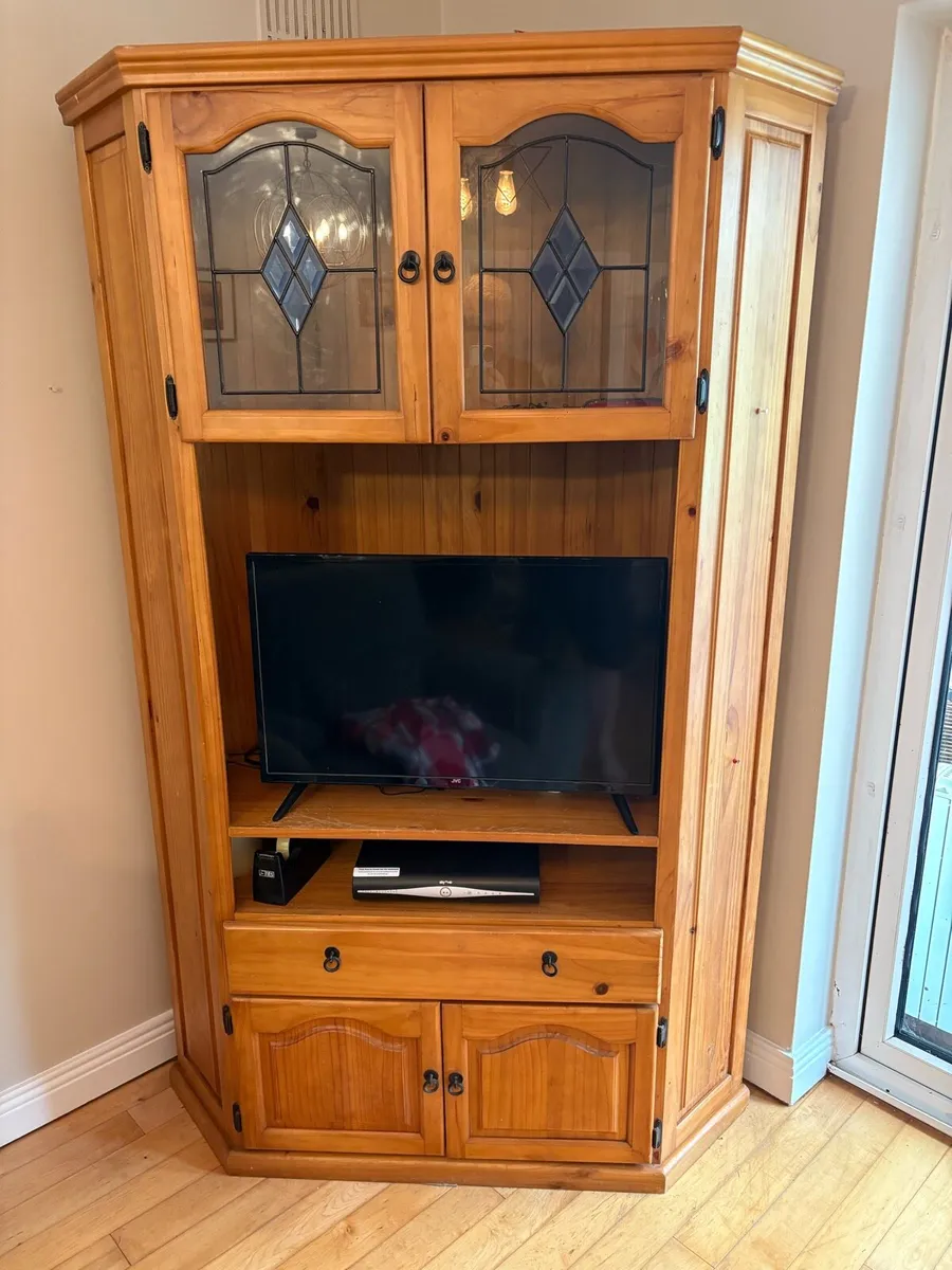 TV Corner Unit