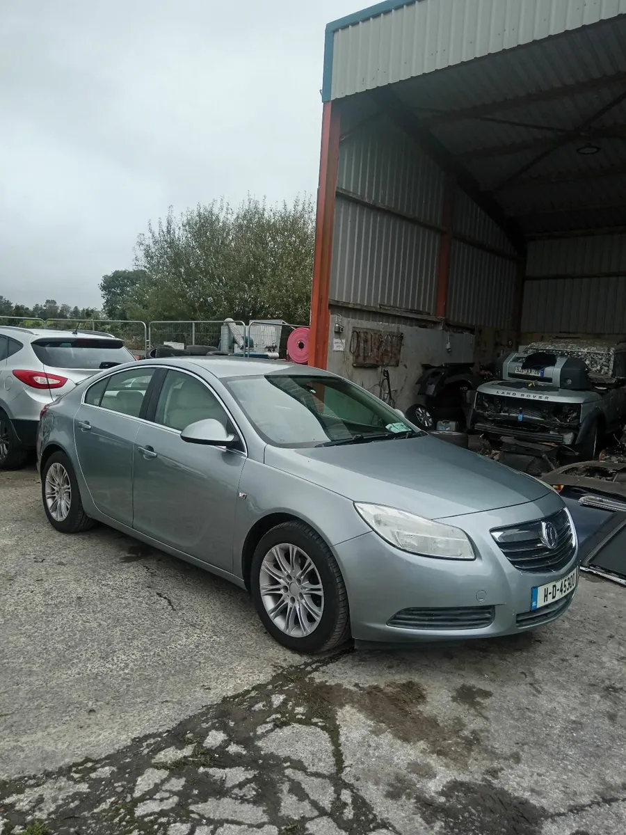 Opel Insignia 2011 - Image 1