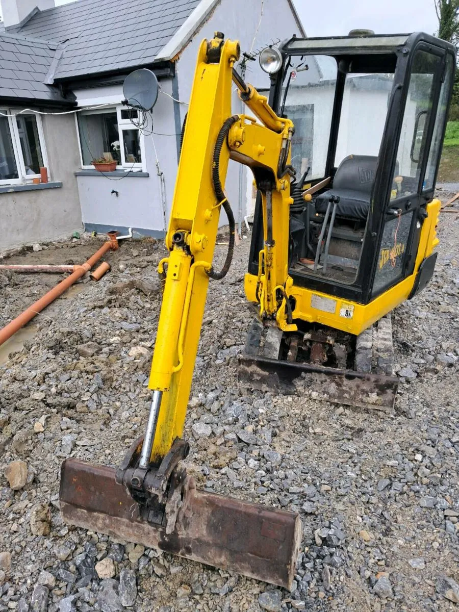 Jcb 801,4 mini digger for sale - Image 4