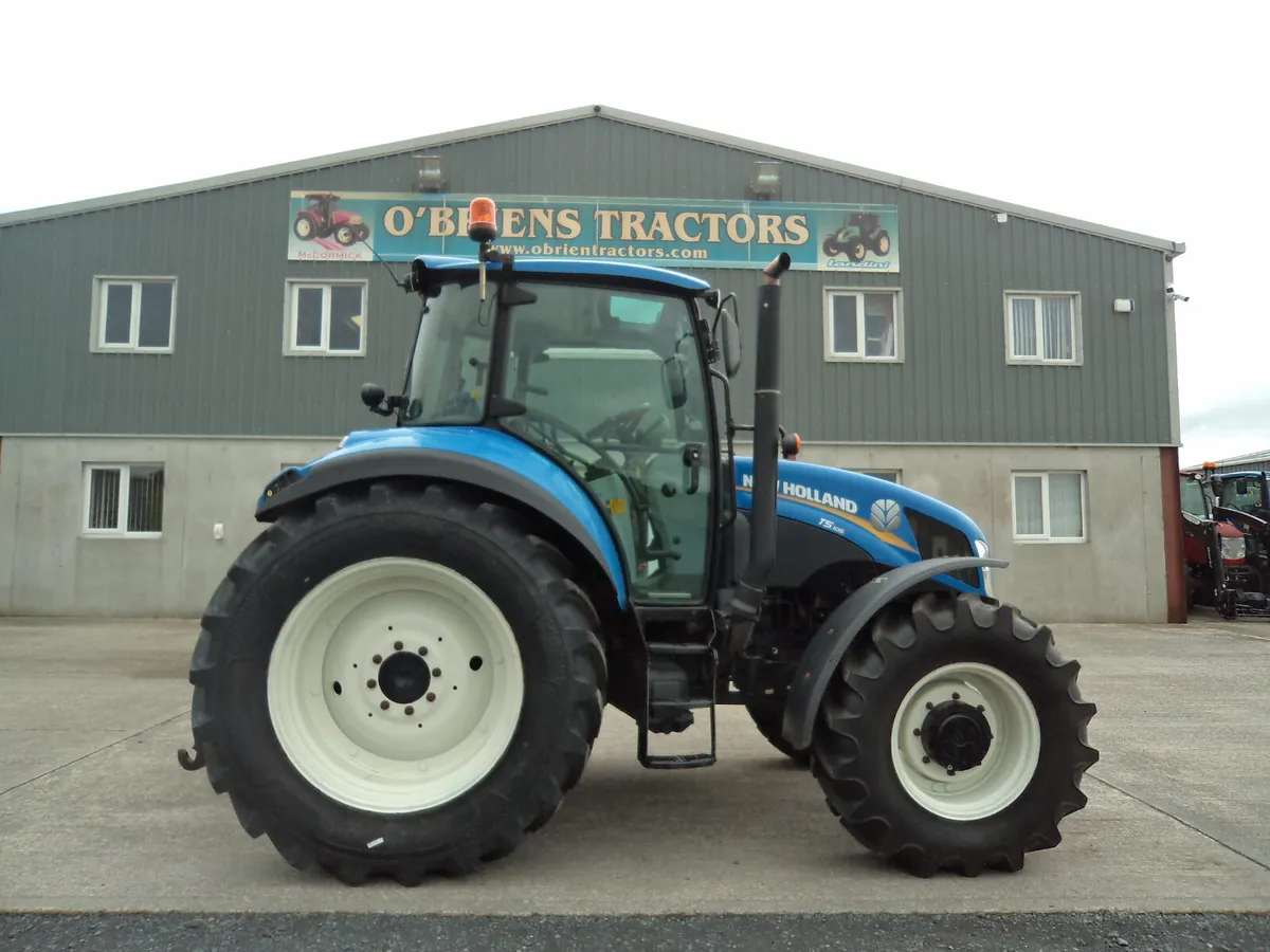 2013 New Holland T5.105 - Image 1