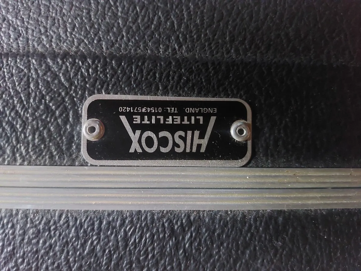 Yamaha Hiscox Acoustic Guitar Case - Image 2