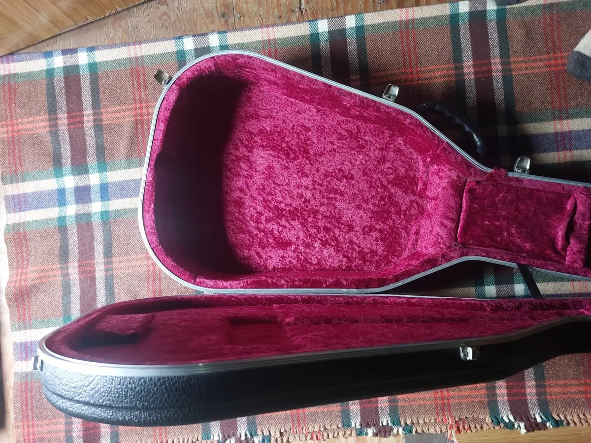 Yamaha Hiscox Acoustic Guitar Case - Image 4