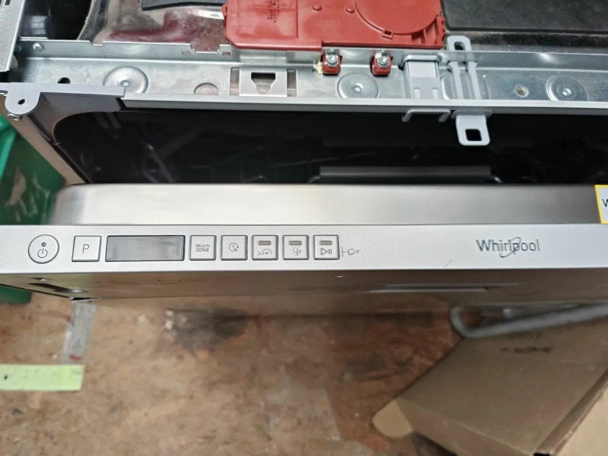 Dishwasher - Image 2