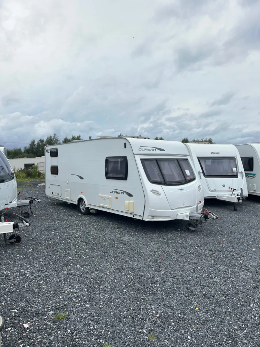 Lunar 6 Berth Triple Bunkbed Big Washroom Caravan - Image 1