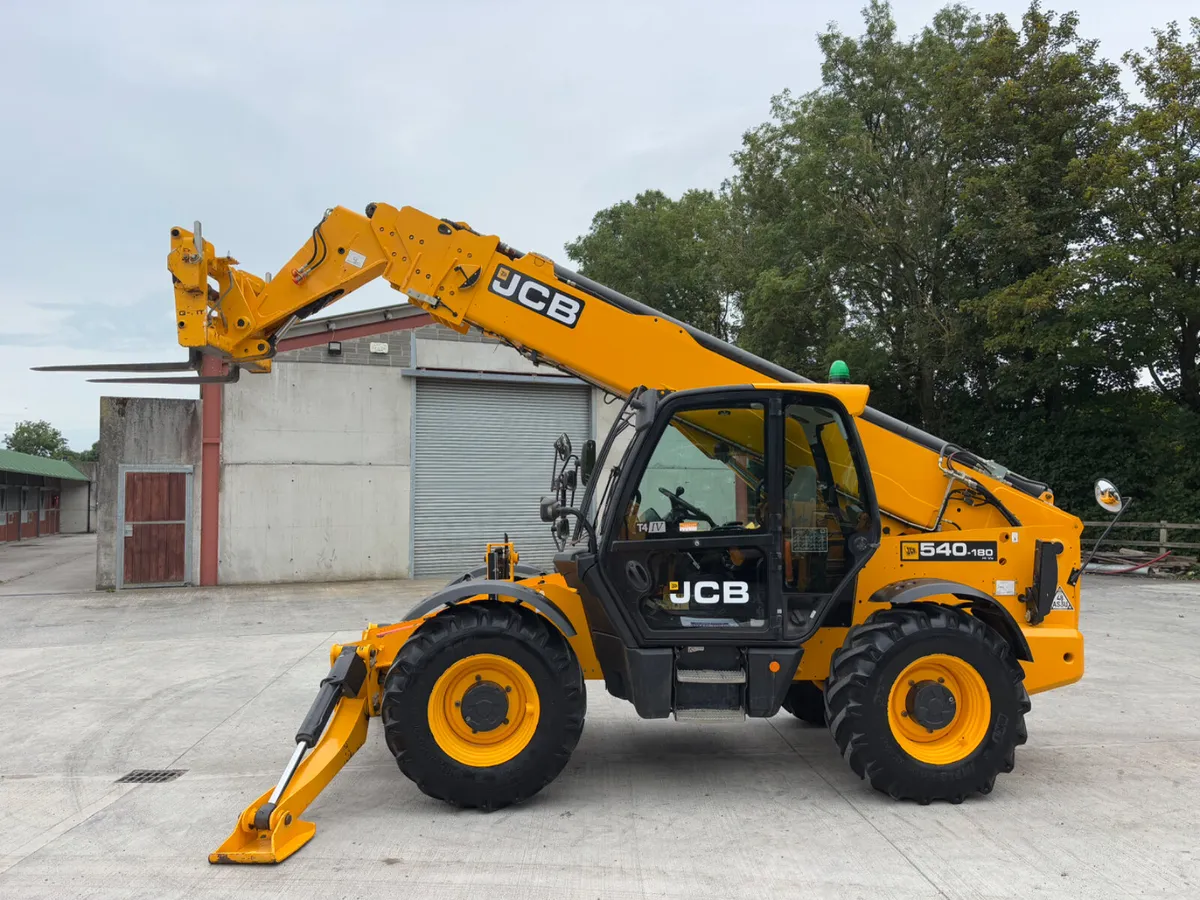 2018 JCB 540-180.    (Joystick) - Image 1