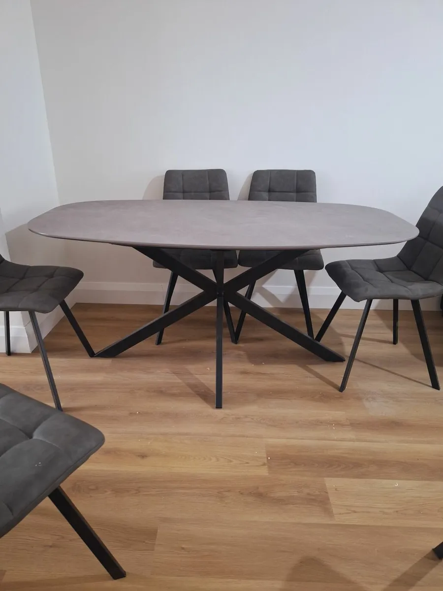 brand new table and chairs - Image 2