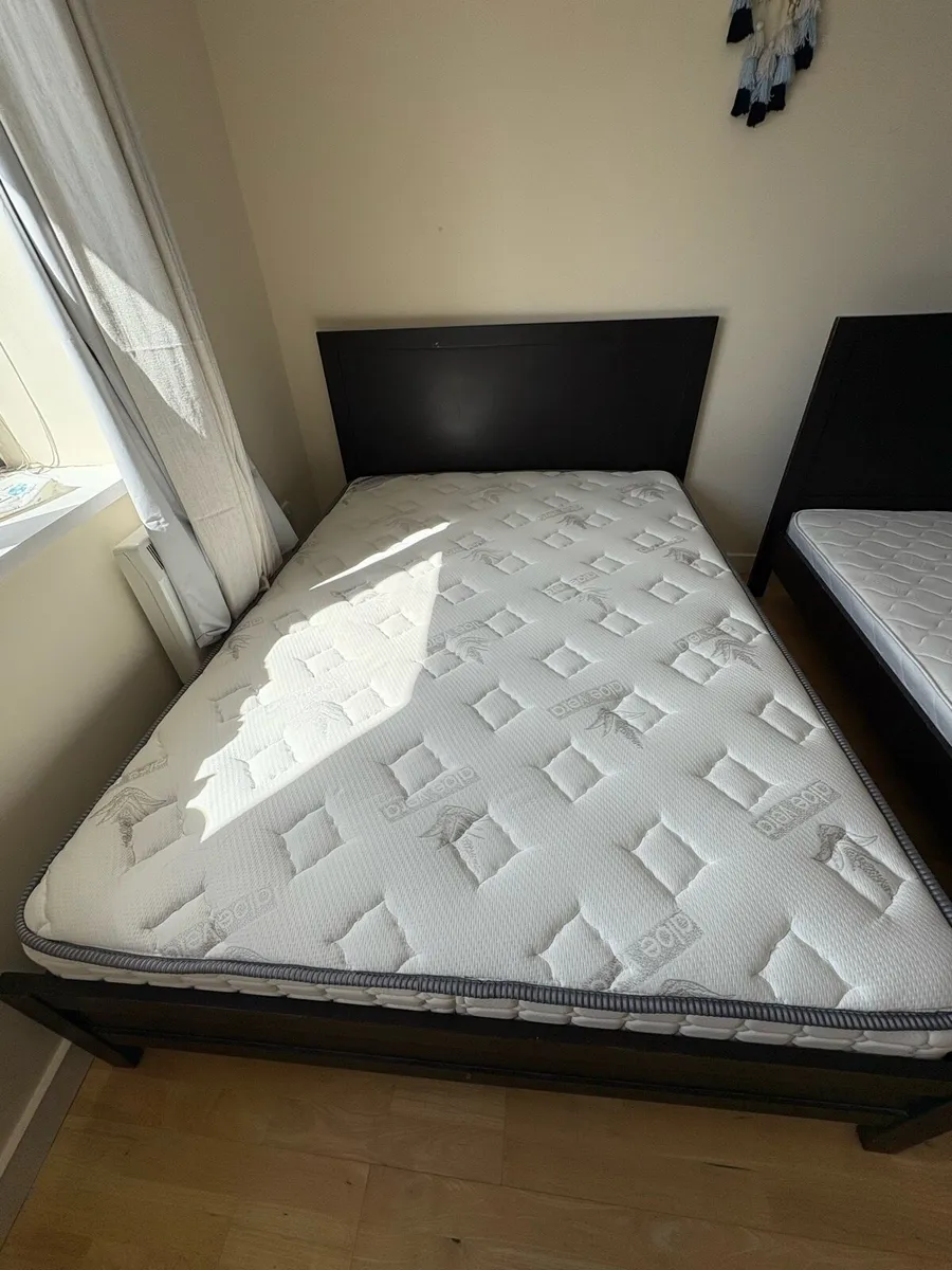 2 double Beds and 2 double mattresses - Image 4