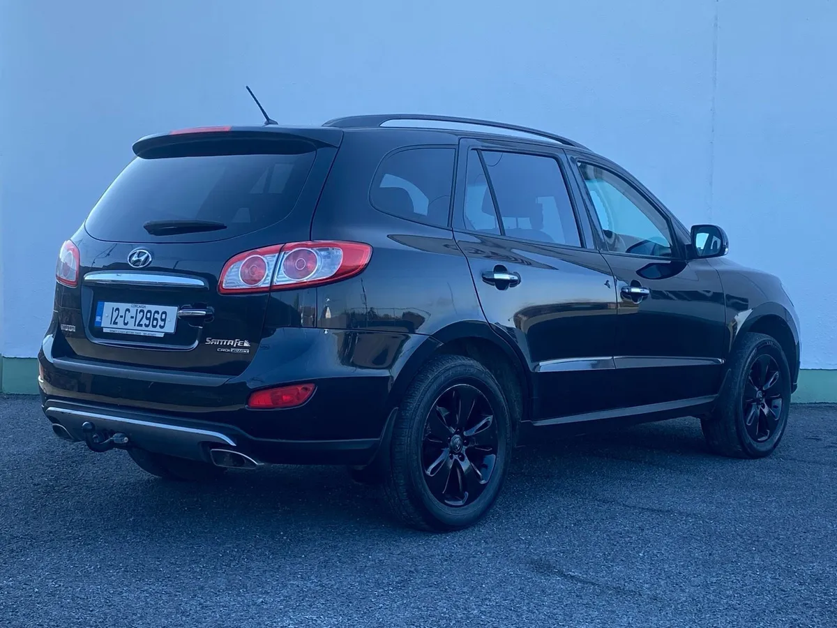 Hyundai Santa-Fe 2.2 4x4 - Image 4