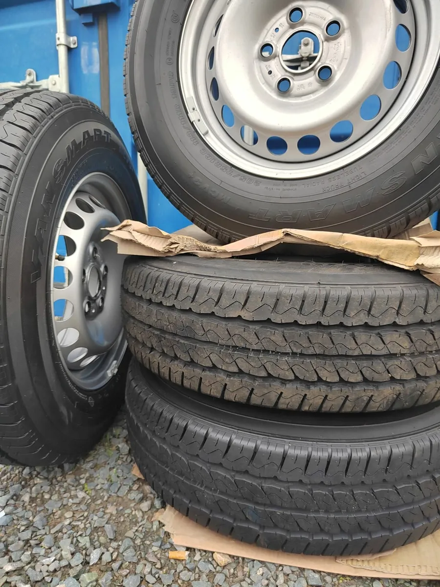 VW Crafter MAN 2015-2025 16” Steel Wheels - Image 4