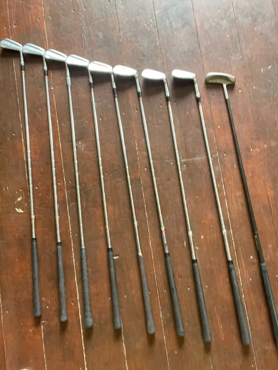 3 iron to pitching wedge, putter and wooden driver - Image 1