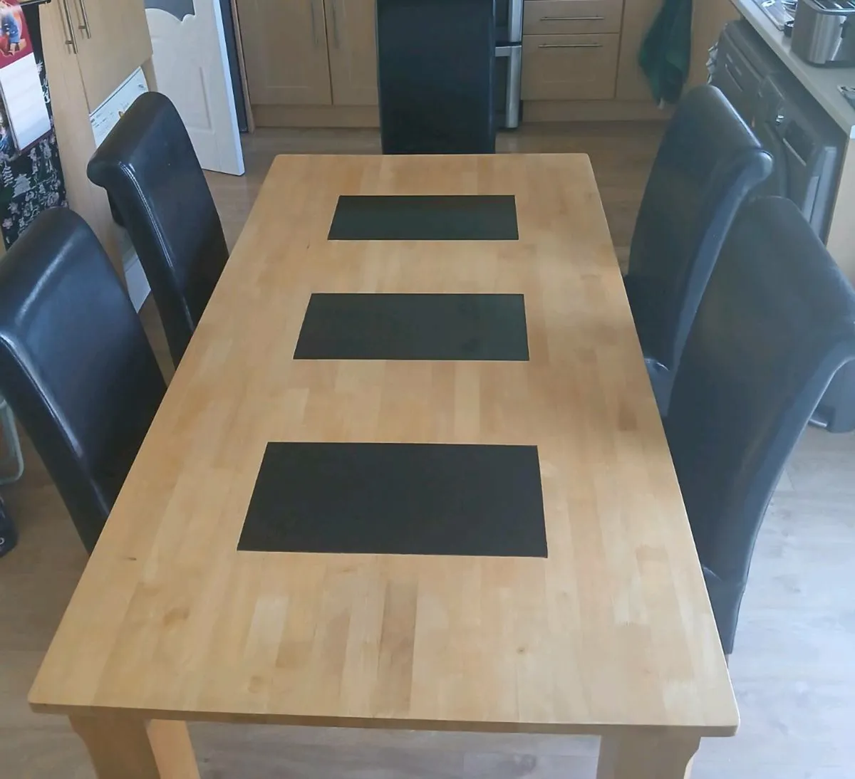 Kitchen/Dining Room Table with 6 chairs - Image 2